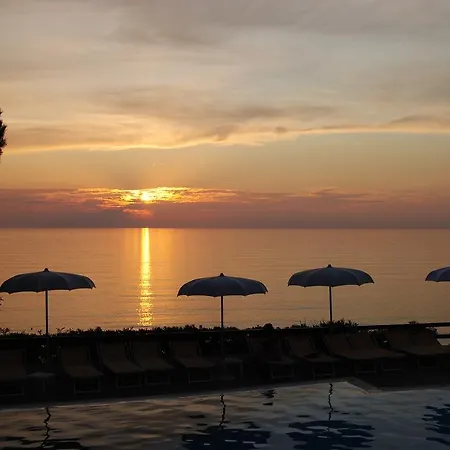 Hotel Grand San Pietro 4*