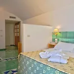 Grand San Pietro 4* Palinuro