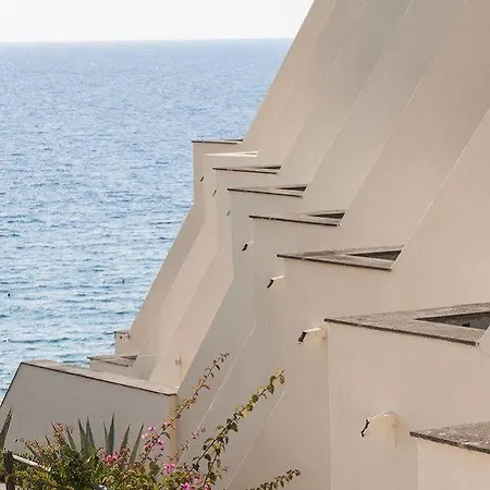 Grand San Pietro Hotel 4*